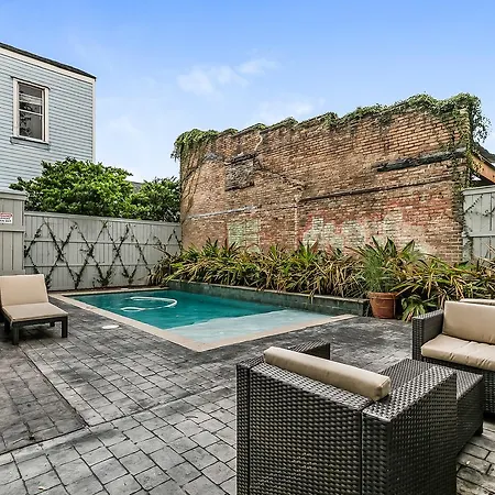 Modern 2Br On Carondelet By Hosteeva Apartment New Orleans Exterior photo